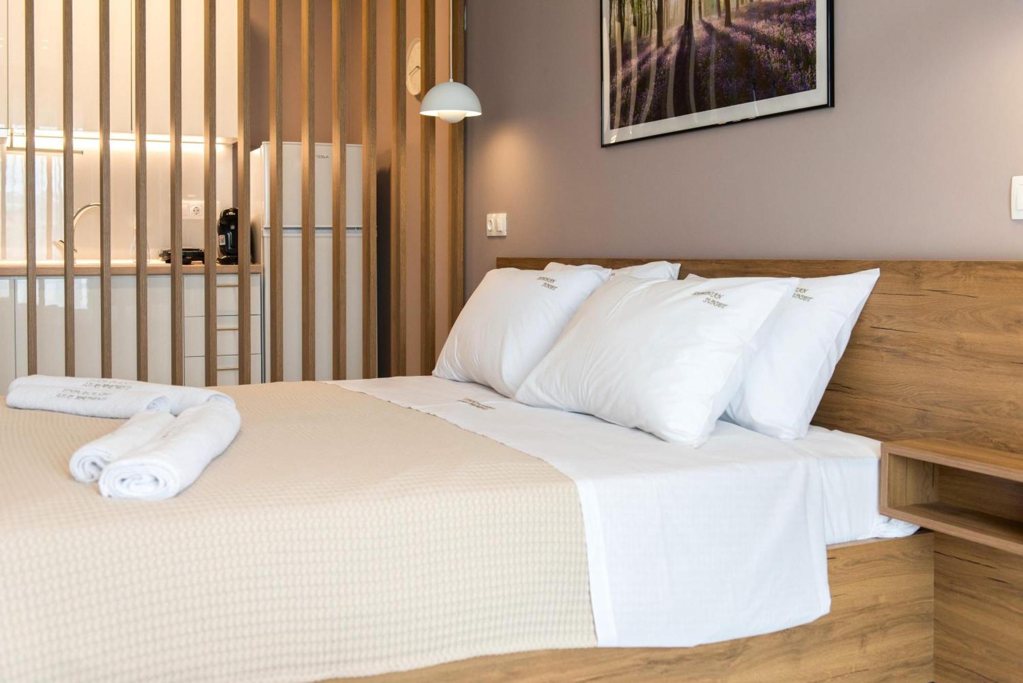 Sithonian Sunset Luxury - Nikiti Cozy Getaways Aparthotel Eksteriør bilde